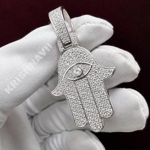 Pendentif Hamsa en Or Blanc Premium Plaqué Or avec Moissanite, Collier Porte-Bonheur, Bijou Hip Hop, Cadeau pour Hommes et Femmes, Style Bling - Product Image 1