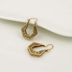 Pendientes de Aro Geométricos Chapados en Oro, Estilo Vintage, Joyería de Moda Cristiana Unisex, Aleación de Latón, Regalo - Product Image 3