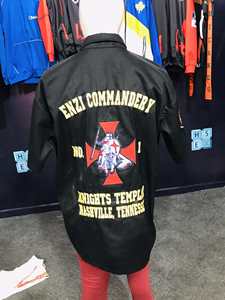 Camisa Dickies Negra con Bordado del Logotipo de los Caballeros Templarios y Masónicos - Product Image 6