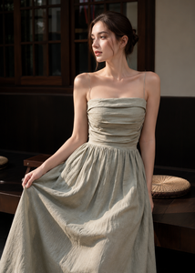 Elegante Vestido de Sirena Moderno con Pliegues, de Algodón Ecológico Transpirable, con Tirantes Finos y Espalda Descubierta, Fruncido, para Mujer - Product Image 2