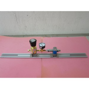 Système de distribution de gaz Kinetics Fluid System, Tescom - Équipements et pièces semi-conducteurs de renommée mondiale à la fois fiables et durables - Product Image 2