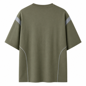 เสื้อยืดโอเวอร์ไซส์ผู้ชายคุณภาพสูง สไตล์สตรีทแวร์ ฮิปฮอป ทรงหลวม ผ้าฝ้าย พิมพ์ลายกราฟิกแถบสะท้อนแสง เสื้อยืดกีฬา - Product Image 5