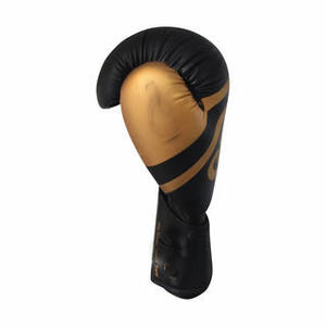 Guantes de boxeo premium para entrenamiento deportivo y diseño de cuero duradero con acolchado cómodo y soporte para las muñecas - Product Image 5