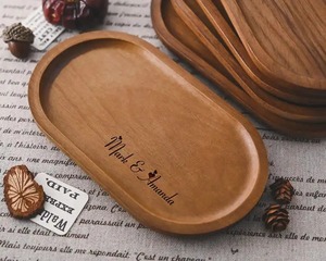 Plateau élégant et moderne en bois d'acacia, finition polie, plateau de service de qualité supérieure, plateau de restauration haut de gamme, plateau en bois d'acacia personnalisé UO - Product Image 5