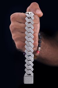 Bracelet chaîne cubaine pour homme en argent 925 plaqué rhodium avec micro-pavé de moissanite, style hip-hop, pour usage quotidien - Product Image 3