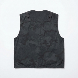 เสื้อกั๊กยุทธวิธีสีดำ |   เสื้อแจ็คเก็ตแขนกุดมีกระเป๋าซิปหลายช่อง |   เสื้อกั๊กทำงานแบบตาข่ายระบายอากาศได้ดี |   ผู้ผลิต OEM ตามสั่ง - Product Image 2