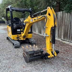 รถขุดขนาดเล็ก 1.5 ตัน รุ่น Cat 301.5 Caterpillar ระบบไฮดรอลิก ของแท้ สำหรับงานก่อสร้างและขุดดิน - Product Image 1