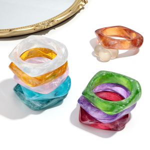 กำไลข้อมือเรซิ่นรักษ์โลกทันสมัย ลายแกะสลัก เงางาม ปรับแต่งสีและขนาดได้ - Product Image 5