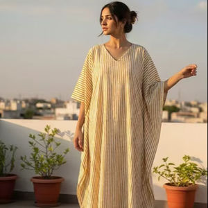 Caftán de algodón con estampado bohemio hecho a mano para mujer, vestido holgado de verano para playa o resort - Product Image 1