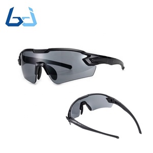 Borjye J151S แว่นตานิรภัยสําหรับการยิงปืนไนลอนมีรอยขีดข่วน - Product Image 1