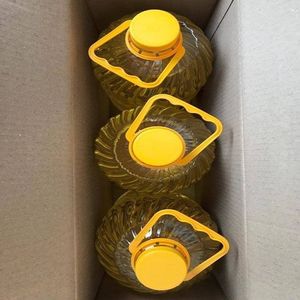 Huile de soja premium pour la cuisine quotidienne, au goût propre, à la texture onctueuse et à la qualité fiable pour les foyers et les restaurants - Product Image 3