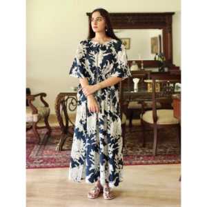 ชุดนอนผ้าไหมควินซ์ไลฟ์สำหรับผู้หญิง รุ่นไนท์จัสมิน คาฟตัน สวมใส่สบาย - Product Image 2