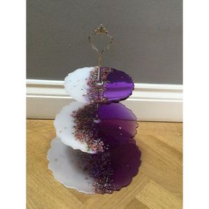 Support à gâteau en résine design pour une présentation de table élégante, vaisselle et décorations pour les tables de fête - Product Image 5