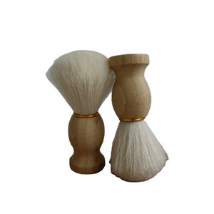 Pinceau à raser classique en poils de Kolinsky avec manche en bois, fibre synthétique de qualité supérieure A+, durable, pour peaux sensibles - Product Image 4