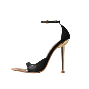 Giày Xăng Đan Màu Vàng Kim Loại Mới Nhấ<span class=keywords><strong>t</strong></span> Mang Nhãn Hiệu Giày Cao Gó<span class=keywords><strong>t</strong></span> Giày Nữ Thiế<span class=keywords><strong>t</strong></span> Kế Mới Cho Mùa Xuân Và Mùa Hè - Product Image 3