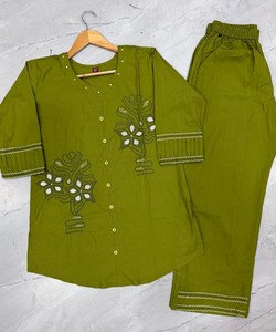 Ensemble coordonné en coton Rich Look avec broderies multiples, Salwar Kameez pour femmes, tenue de soirée, style Inde Pakistan 85411 DIVA-162 - Product Image 3