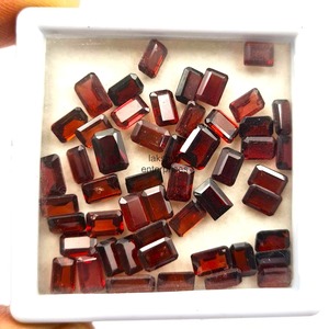 Mozambique <b>Garnet</b> Octagon Emerald Cut Loose Gemstone 6mm 8mm Natural Faceted <b>Garnet</b> Stone For Jewelry Making Wholesale Bulk - Product Image 5