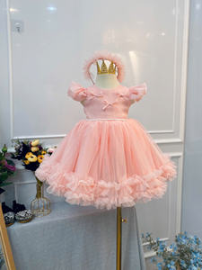 ชุดเดรสยาวหลายชั้นคุณภาพสูงสำหรับเด็กผู้หญิง ประดับมุกและโบว์ ตกแต่งอย่างสวยงาม เป็นมิตรกับสิ่งแวดล้อม รับผลิตตามแบบ ODM/OEM เหมาะสำหรับทุกโอกาส - Product Image 2