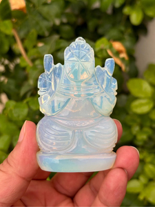 Estatua de Ganesha Tallada a Mano en Opalita |   Ídolo de Ganesha de Cristal |   Decoración de Altar para Divinitades Hindúes |   Figuras Espirituales al por Mayor - Product Image 4