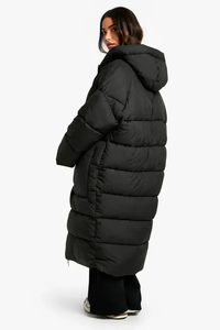 Abrigo largo acolchado con capucha para mujer, diseño OEM personalizado, negro, de última colección, tipo burbuja, para invierno 2026 - Product Image 2