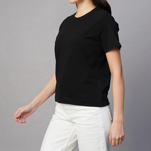 Camiseta de Manga Corta para Mujer, Cuello Redondo, Color Negro, Corte Regular, Algodón, Estilo Casual, para Verano, Venta al Por Mayor, Alta Demanda - Product Image 4