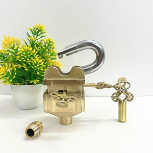 Strong <b>Padlock</b> Traditional Golden Brass New Design <b>Padlock</b> With 2 Keys Main Door Cabinet Door Modern Security <b>Padlock</b> For Safety - Product Image 6