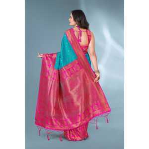 Sari de Seda Paithani con Lunares Azules y Bordado Zari en Contraste, Blusa sin Costuras para Mujer Incluida - Product Image 3