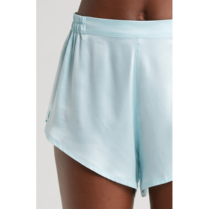 ชุดนอนผ้าซาตินไหมสำหรับผู้หญิงขายดี ชุดนอน 2 ชิ้น เสื้อและกางเกงขาสั้น ชุดนอนสำหรับฤดูร้อน - Product Image 5