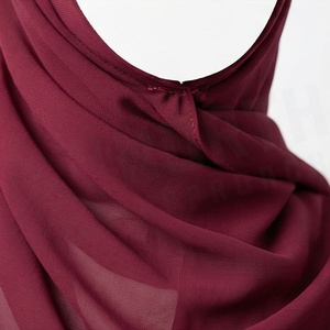 Women Solid Color Chiffon Hijab Breathable Daily Wear Islamic Scarf Shawl - Product Image 4