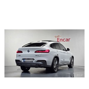 BMW X4 XDrive20i M Sports X Edición Exclusiva 2021 con Volante a la Izquierda, Caja de Cambios Automática y Cámara Trasera, 48,609 km - Product Image 2