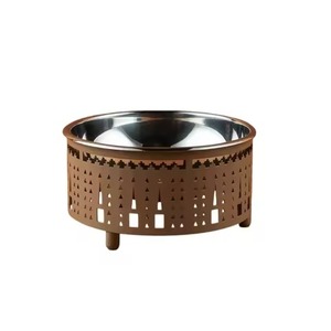 Bol à chocolat rectangulaire en métal doré avec couvercle en dôme, motif architectural découpé, ensemble arabe, pour mariage - Product Image 2