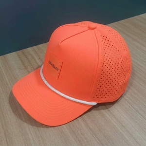 หมวกกอล์ฟ 5 แผงแบบกำหนดเอง โลโก้สั่งทำ OEM ODM แบรนด์ส่วนตัว ขายส่ง รับผลิตจำนวนมาก ผู้ผลิตหมวก MOQ ต่ำ - Product Image 4