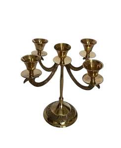 Porte-bougie élégant et luxueux à 5 bras en aluminium doré, design moderne artisanal, pot à bougie décoratif pour table de mariage au meilleur prix - Product Image 1
