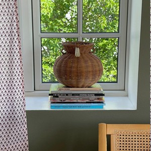 Vase en rotin naturel fait main pour un style de maison moderne et une décoration intérieure, vase décoratif de table - Product Image 2