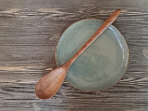 Nouveauté : Cuillère de cuisine universelle en bois d'acacia sculpté à la main, ustensile de cuisine en bois d'Inde - Product Image 6