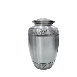 Urna de Metal de Estilo Americano con Diseño de Hojas Verdes, Urna Funeraria Premium para Adultos, Urnas de Cremación de Metal y Latón - Product Image 4