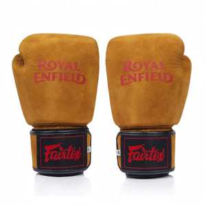 Gants de boxe Fairtex en cuir personnalisables en gros, couleur au choix, avec sangles ajustables à boucles et crochets pour le kick-boxing et les arts martiaux - Product Image 3
