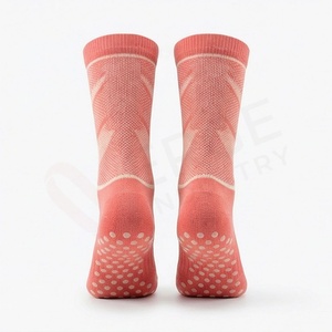 Chaussettes pour hommes à motif géométrique, tricotées, respirantes, en coton, polyester et élasthanne, pour un usage quotidien estival, style classique - Product Image 2