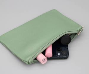 Trousse de Toilette Vintage en Cuir Spacieuse avec Fermeture Éclair, Organisateur de Maquillage Carré, Sac de Voyage et de Rangement pour Articles de Toilette - Product Image 1