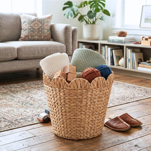 Handcrafted <b>Water</b> <b>Hyacinth</b> Woven Storage <b>Basket</b> with Scalloped Edge for Home Decor and Organization - Product Image 3