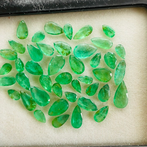 Natural Zambia Emerald Pear Cut AAA Quality Green Gemstones 43pcs Lot for Jewelry Making Perfect Polishing <b>Cheap</b> Price - Product Image 1
