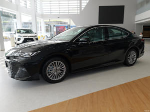 Venta Especial: Sedán Toyota de Lujo de 2.0L a Gasolina, 4 Puertas, 5 Asientos, Vehículo de Nueva Energía Híbrido, Auto Nuevo - Product Image 2