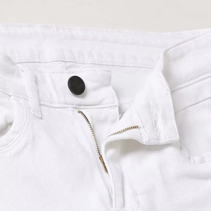 Jeans en denim pour homme Street Wear OEM, délavage clair, respirant, coupe droite, couleur unie blanche, prix abordable, vente en gros - Product Image 5