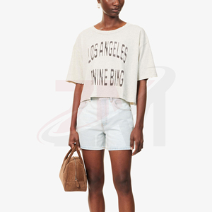 Colección de Ropa de Verano de Estilo Desgastado y Talle Alto: Shorts de Mezclilla Premium para Mujer, Ajuste Cómodo, Tela de Mezclilla Suave e Informal - Product Image 2