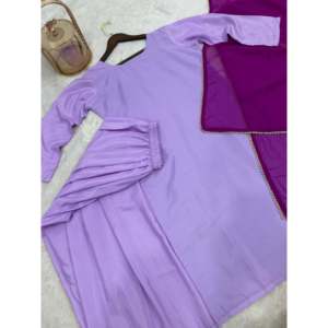 Hermoso conjunto de chifón listo para usar (top, pantalón y dupatta) con borde de encaje - Product Image 6