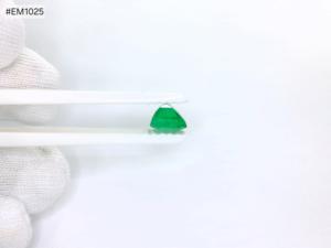 Esmeralda Zambiana Natural, Corte Octogonal Facetado, 7.66ct, Alta Calidad, Gema Suelta para Joyería - Product Image 5