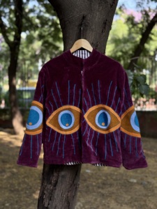 Veste en velours tissé en coton brodée Sujani pour femme, faite à la main, matelassée, motif œil porte-bonheur, style bohème, pour l'été, l'automne et l'hiver - Product Image 5