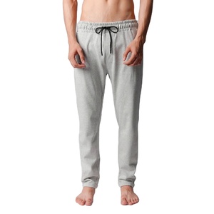 กางเกงจ็อกเกอร์ลำลองผู้ชาย เอวยางยืด ผ้าฝ้ายผสมโพลีเอสเตอร์ กางเกงวอร์ม สตรีทแวร์ ชุดออกกำลังกาย ขายส่งจำนวนมาก - Product Image 4
