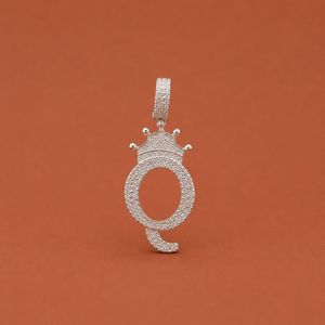 Pendentif Couronne Hip Hop Lettre Q Personnalisée en Argent Sterling 925 Moissanite Iced Out – Cadeau de Luxe Streetwear pour Homme - Product Image 1