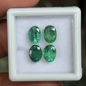 Esmeralda Zambiana Natural, Lote de 4 Piezas, 3.78 Quilates, Verde Intenso, Ovaladas, Facetadas, Piedras Preciosas Sueltas para Joyería Fina - Product Image 6